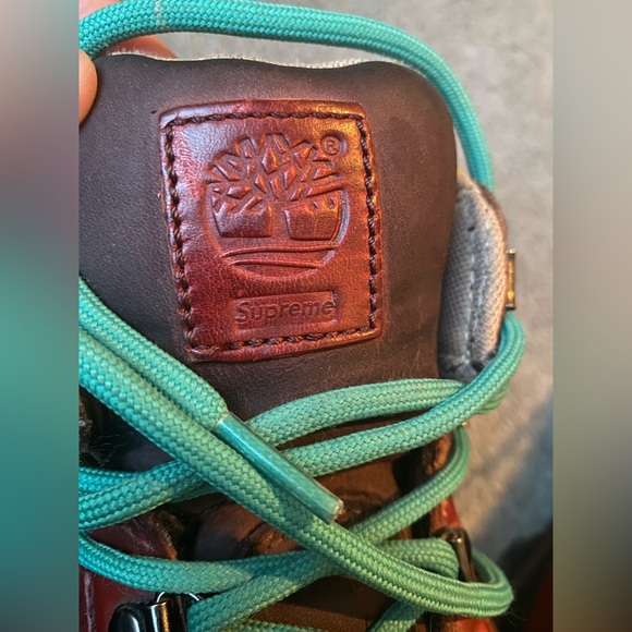 Supreme Timberland Hiking Boots - Picture 8 of 15